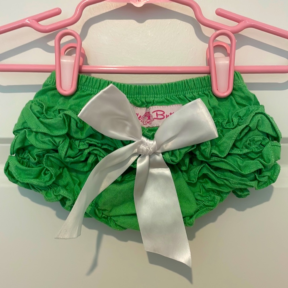 Ruffly Butts Diaper Cover size 3-6 months